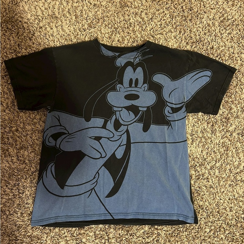 Goofy Disney T-shirt